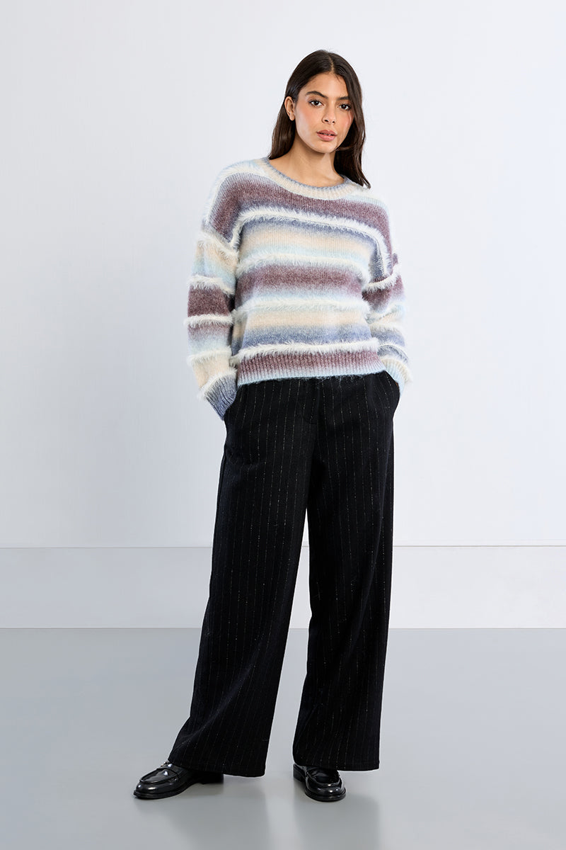 YOUNG LADIES KNITTED SWEATER