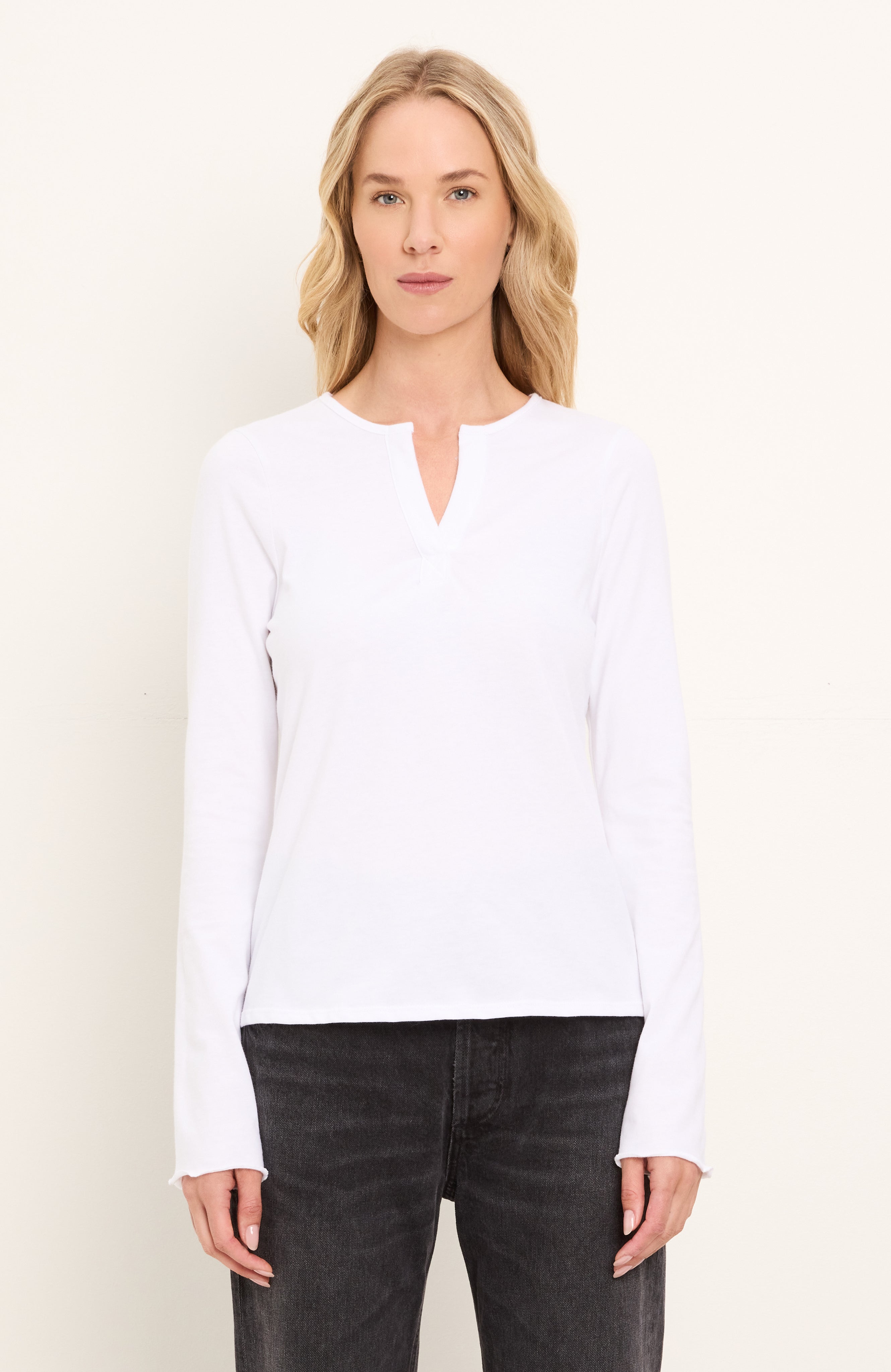 ABBY NOTCH NECK TOP