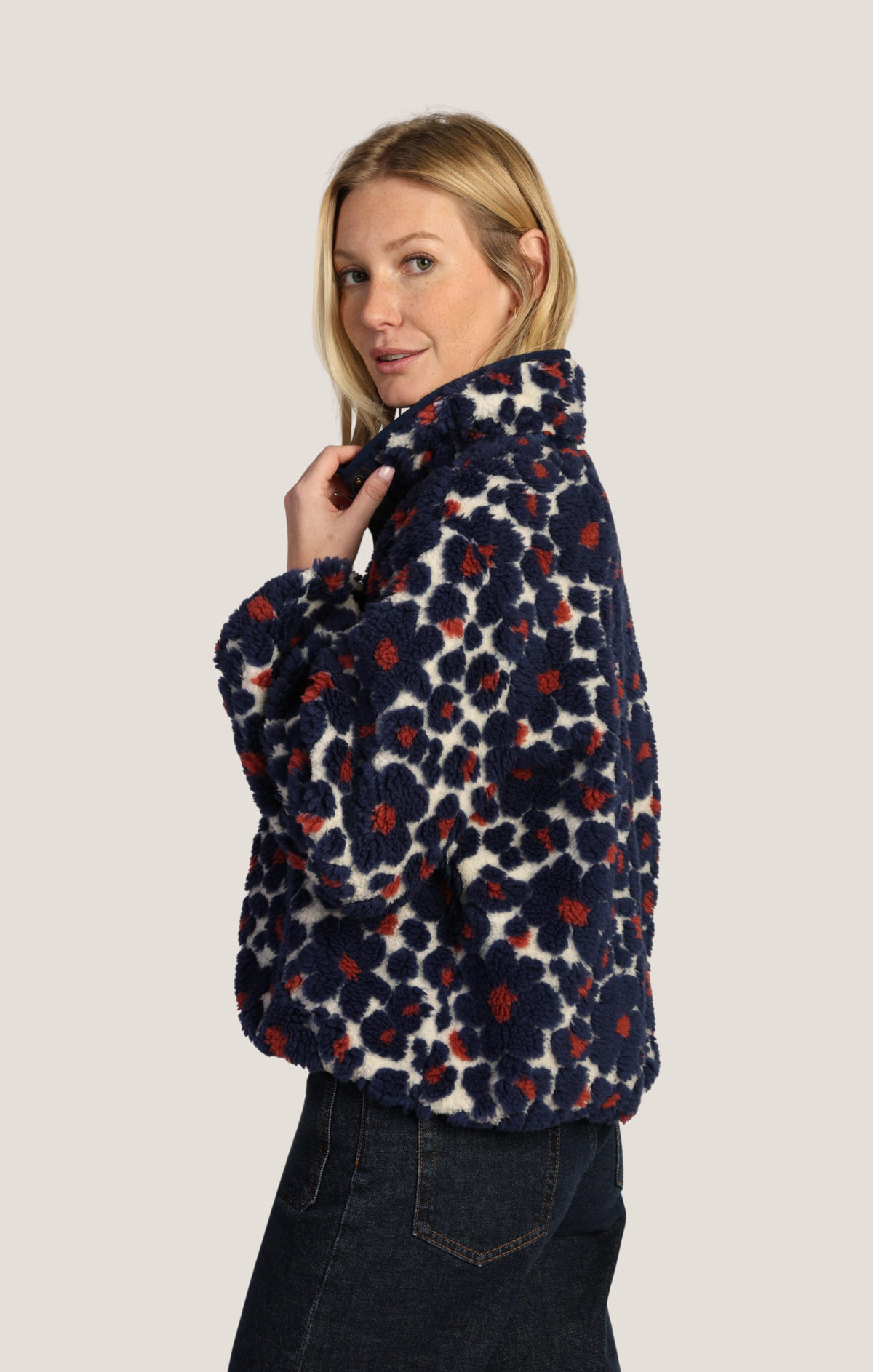 Amy Pullover