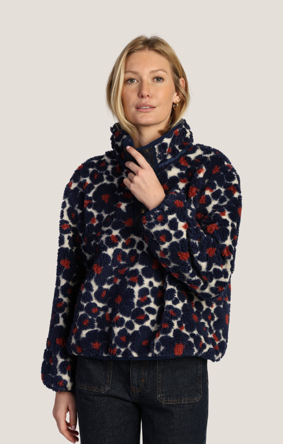 Amy Pullover