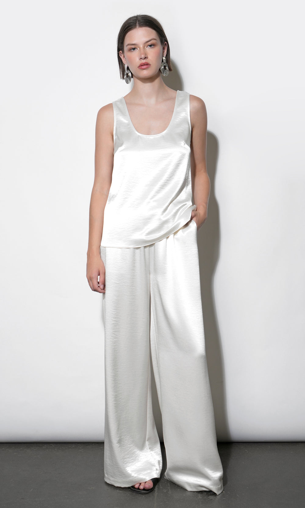 Ariana Easy Satin Sleeveless Top