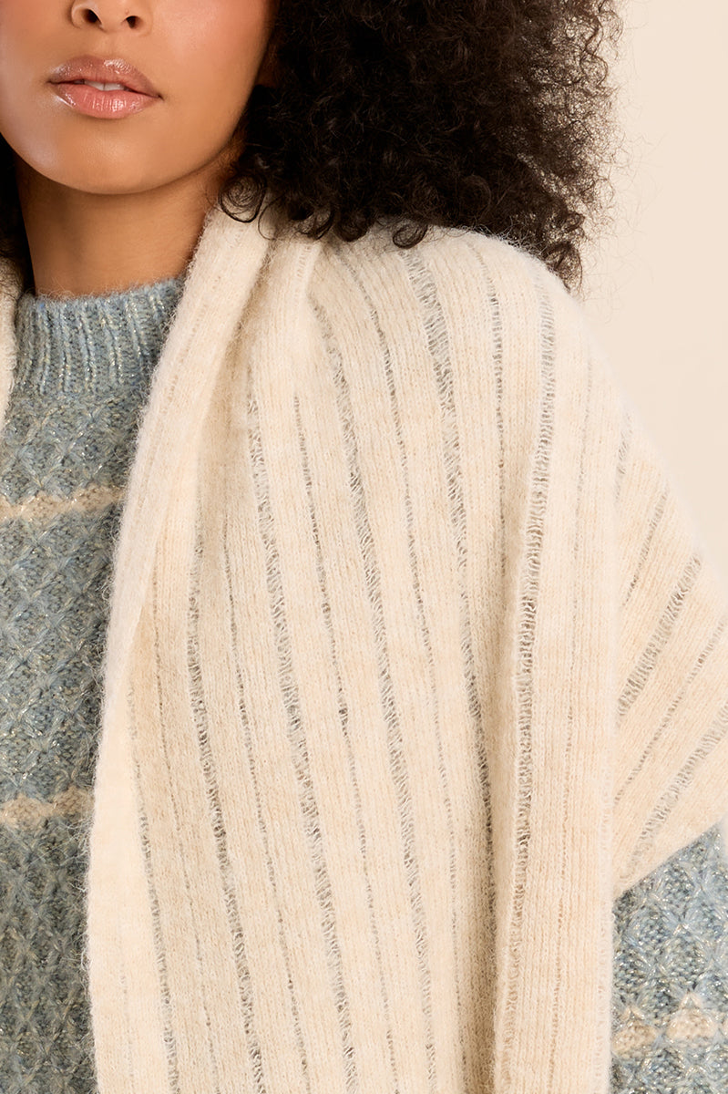LADIES KNITTED SCARF
