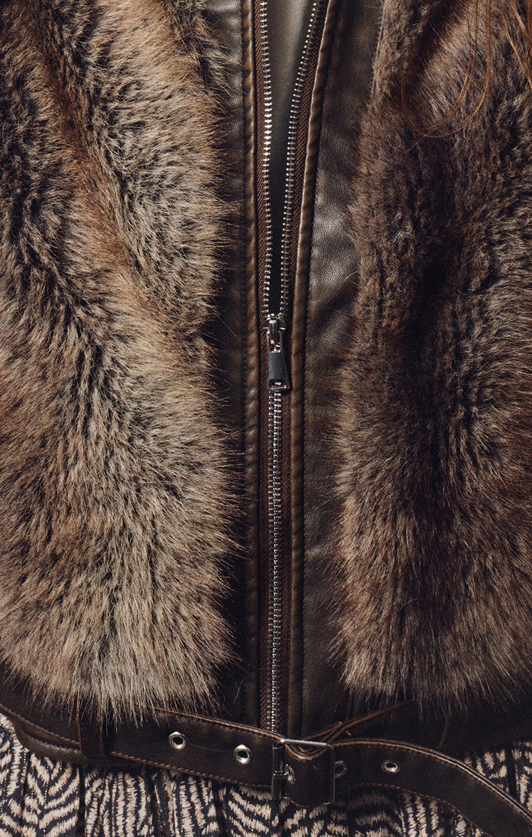 LADIES WOVEN JACKET