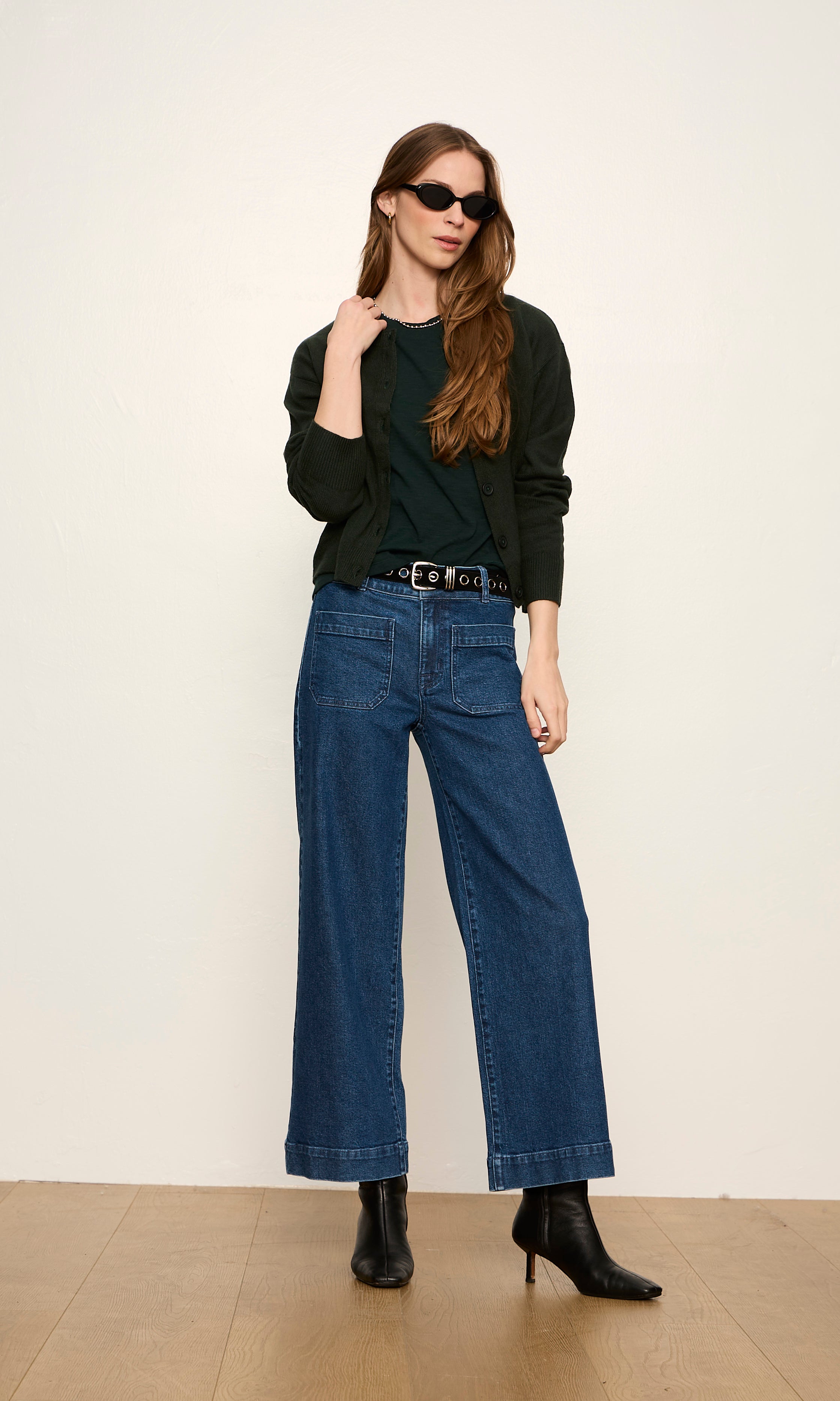 MUST-HAVE CARDI