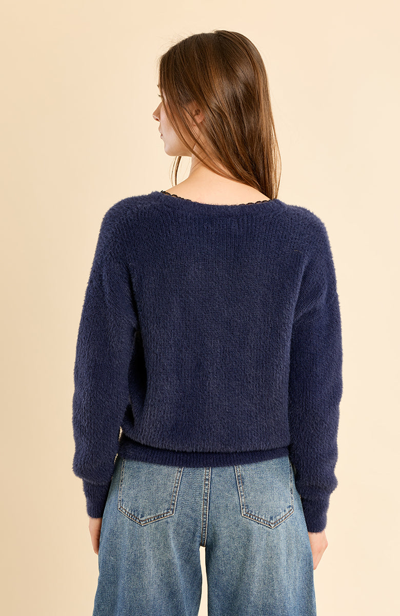 LADIES KNITTED SWEATER
