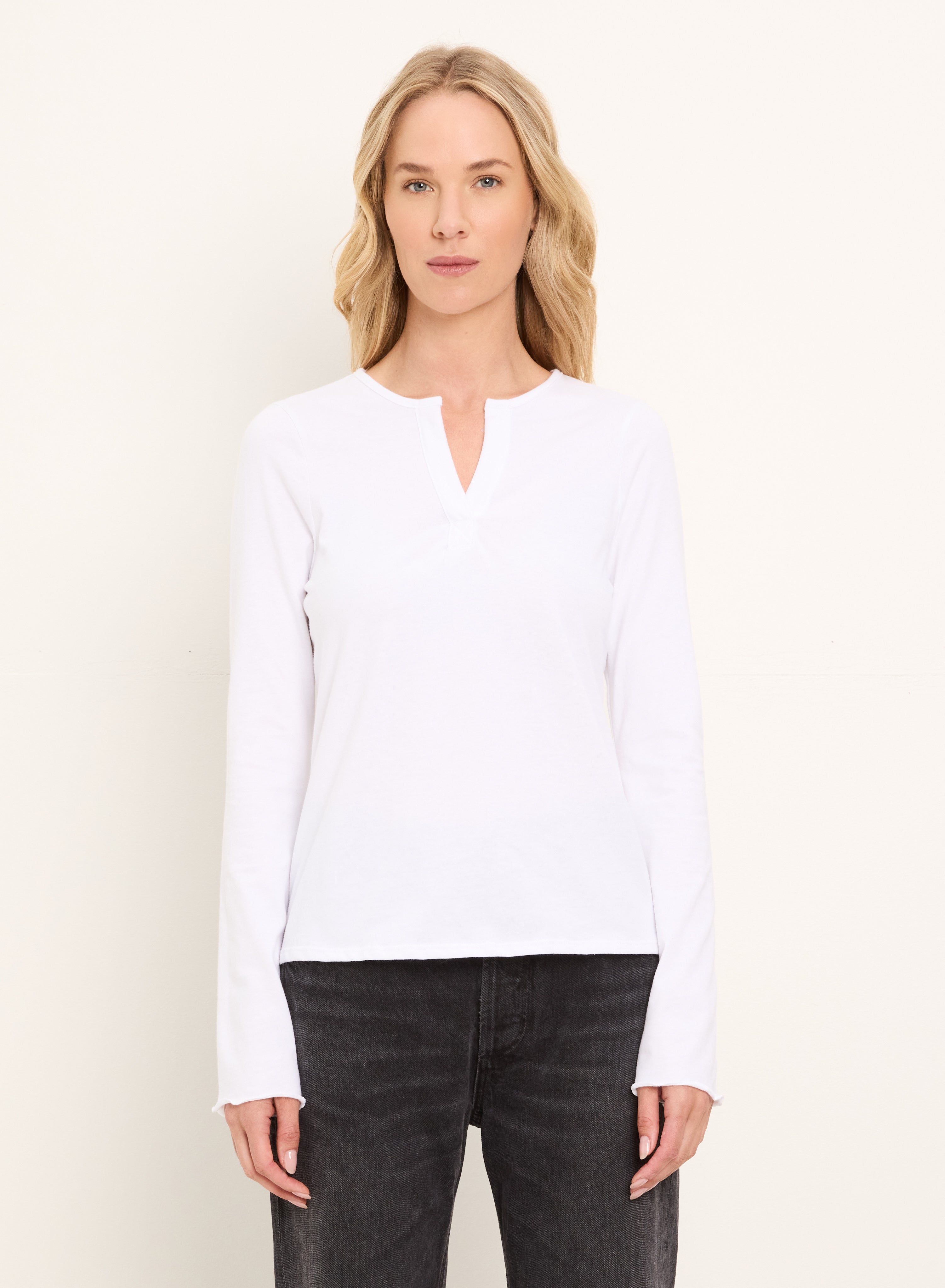 ABBY NOTCH NECK TOP