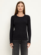 MIREYA LONG SLEEVE CREW TEE