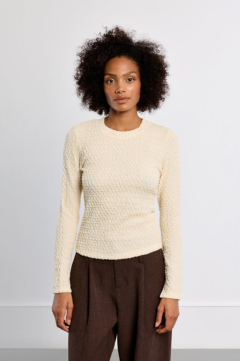 YOUNG LADIES KNITTED TOP
