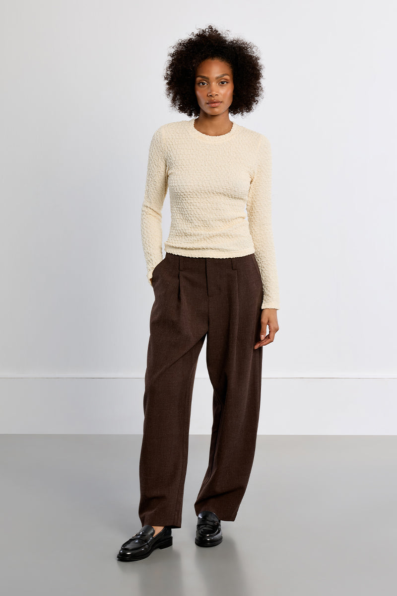 YOUNG LADIES KNITTED TOP
