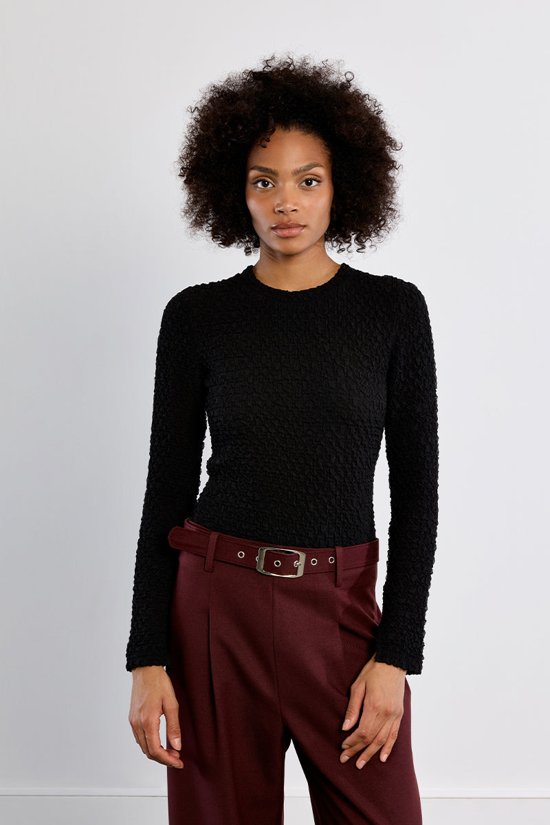 YOUNG LADIES KNITTED TOP